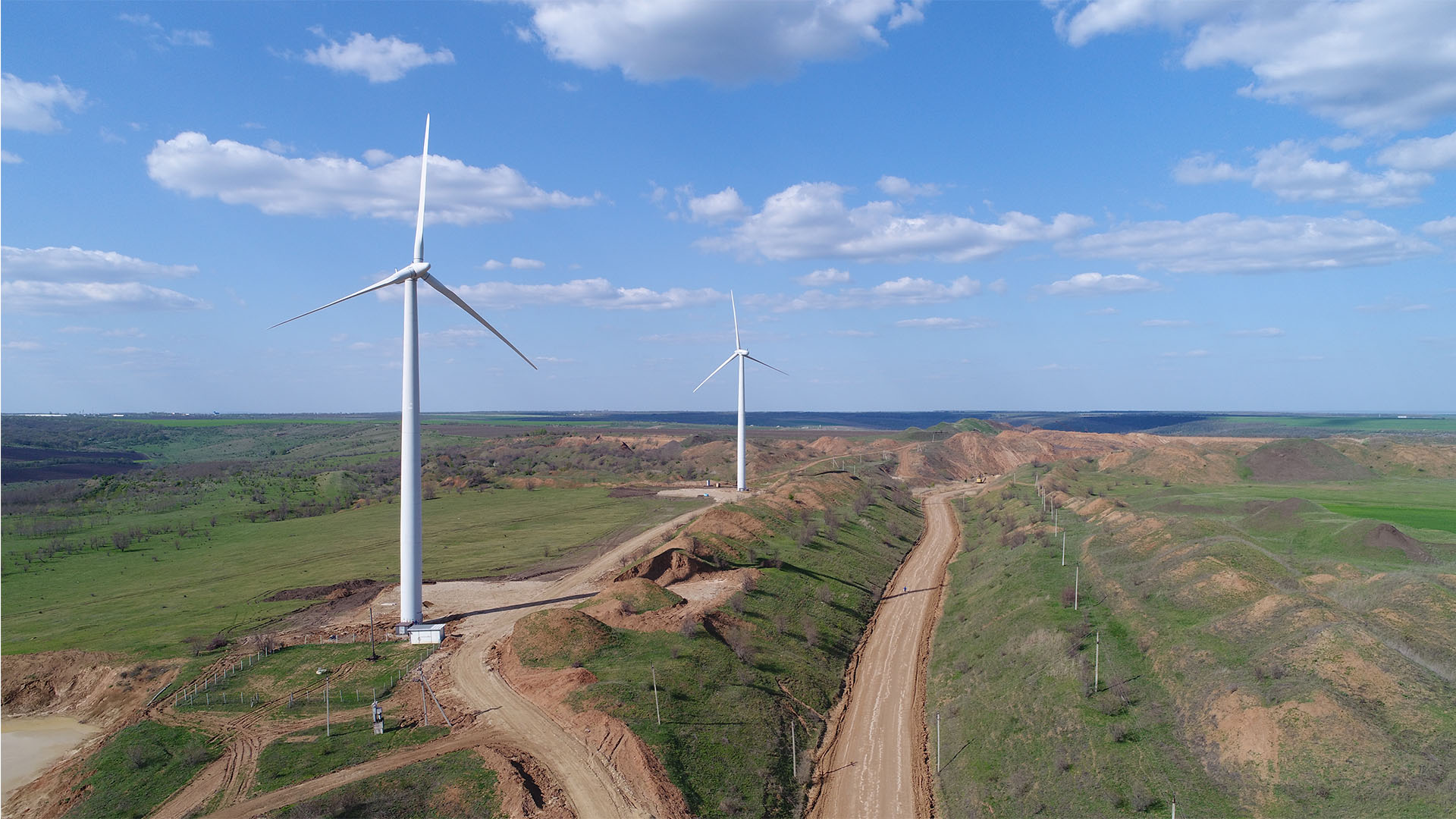 Parc eolian construit în Republica Moldova — vedere aeriană